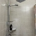 The White Corner Apartment *