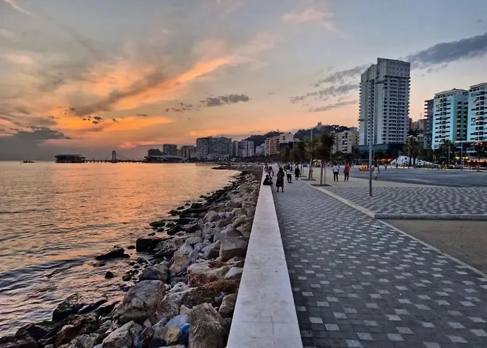 The White Corner 公寓 *